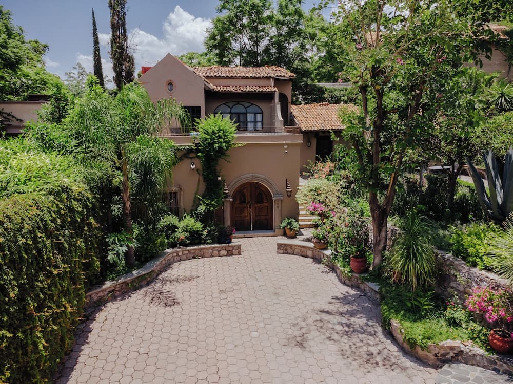 CASA LIZA