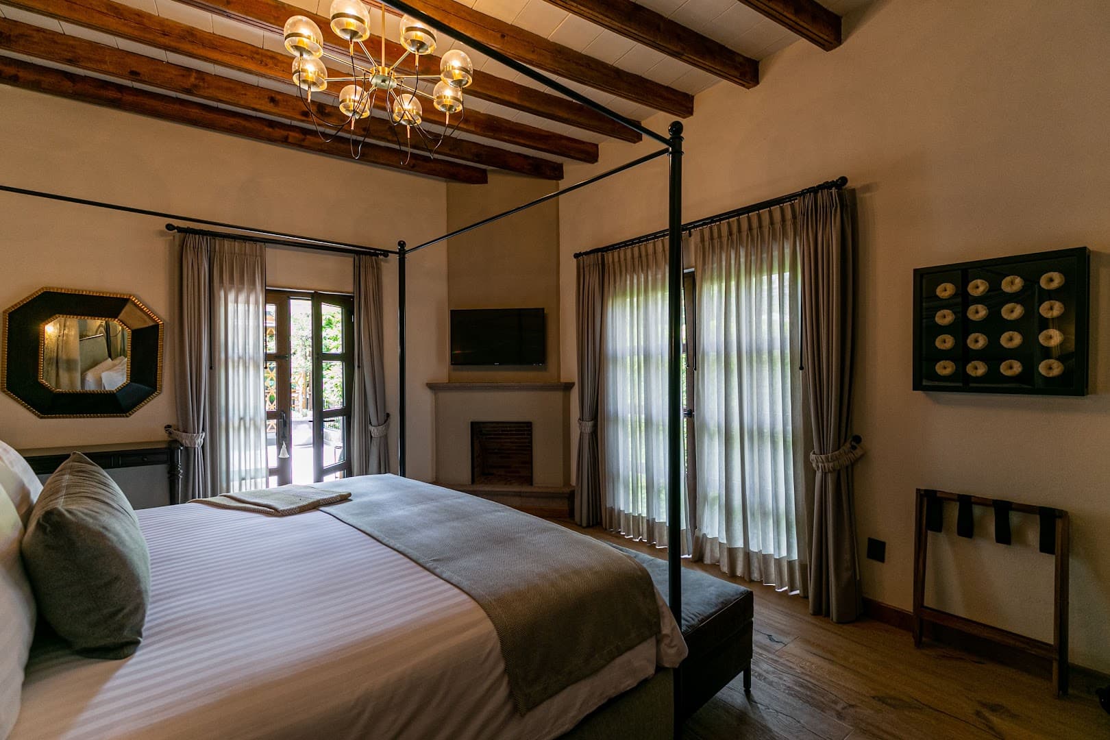 Hotel Apapacho - photo 3