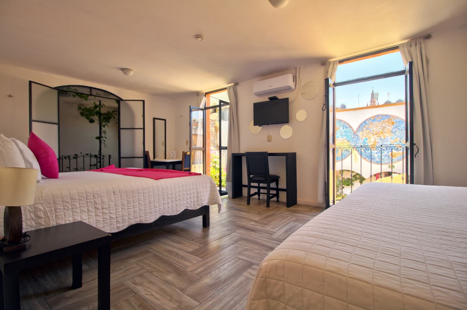 Hotel Punto 79 - photo 4
