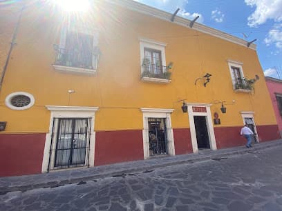 Hotel Ana Catalina and Suites