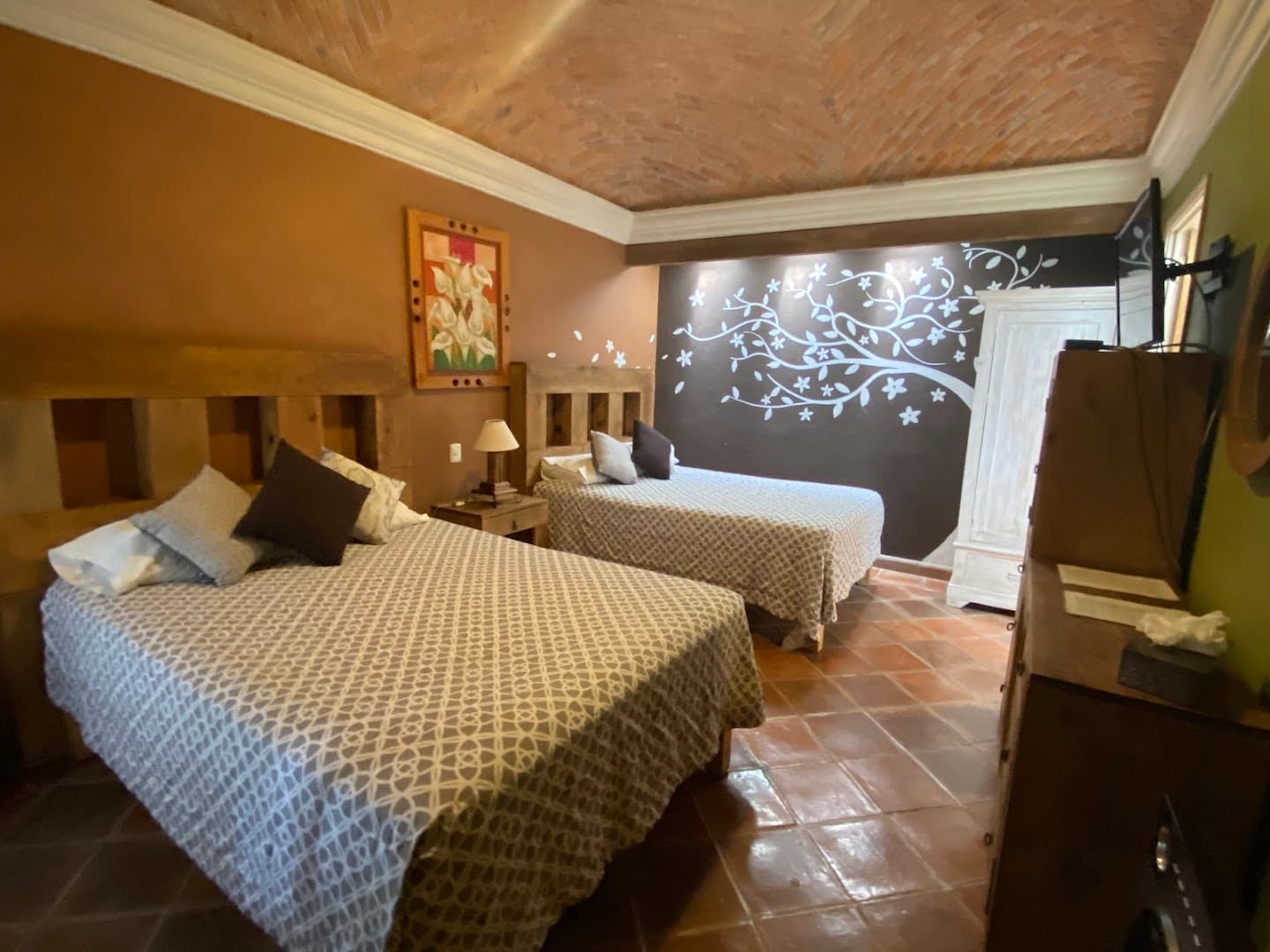 Hotel Ana Catalina and Suites - photo 3